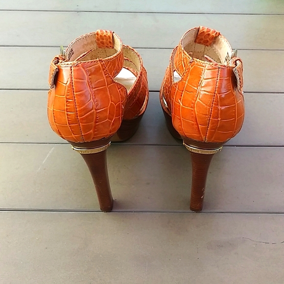 Michael Kors crocodile platforms - Picture 6 of 15